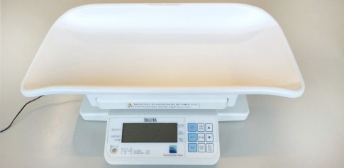 デジタル体重計（5g）の測定方法