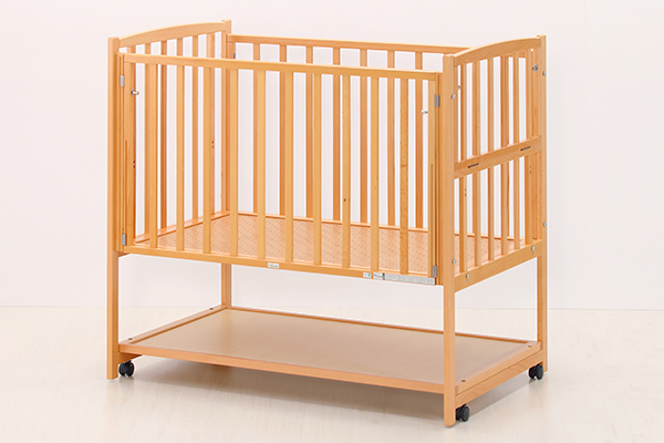 ハイタイプのベビーベッド5