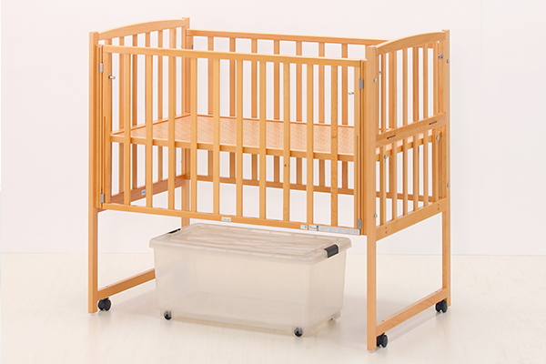 ハイタイプのベビーベッド3