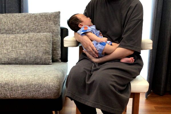 アダル　授乳チェア　G914 ADAL Peco 授乳 サポート チェア / 子供 椅子 アダル ペコ ビーチ材 アダル授乳チェアG914 ADAL Peco 授乳 サポート チェア / 子供 椅子